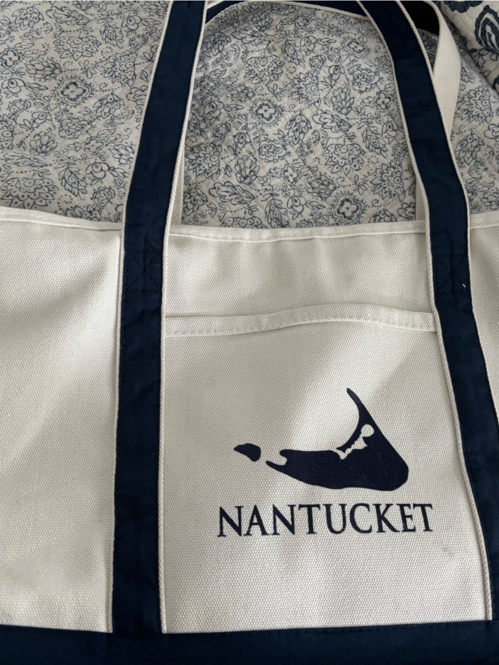 Nantucket Canvas Tote Bag in Navy and White